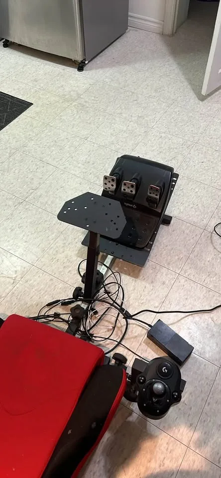 Open wheeler gen3 racing sim setup (wheel not included) image indicator(3)