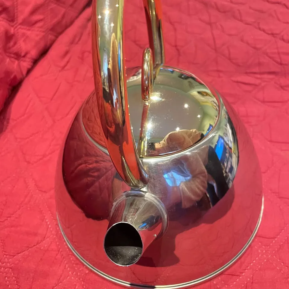 Vintage✨18/8 Stainless Steel Tea Kettle image indicator(3)