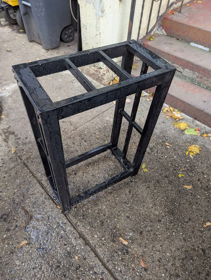 Fish tank stand - photo 2