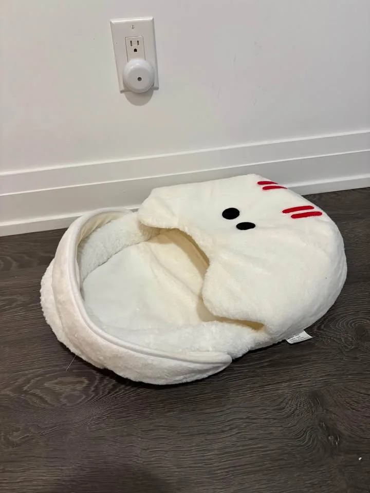 Cozy Cat Bed - Crocs Slipper Style image indicator(3)