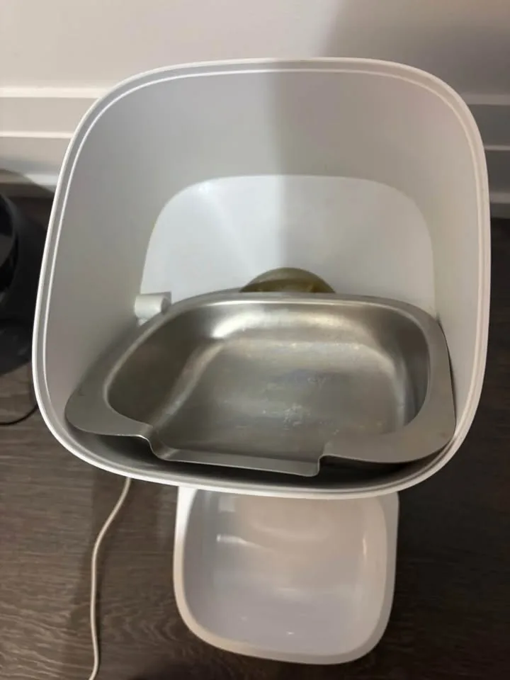 Automatic cat feeder image indicator(2)