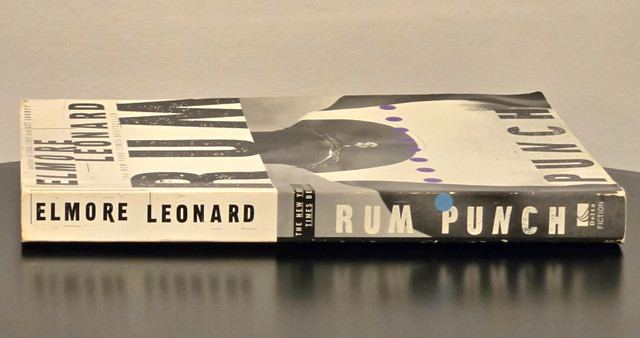 Rum Punch by Elmore Leonard - photo 3