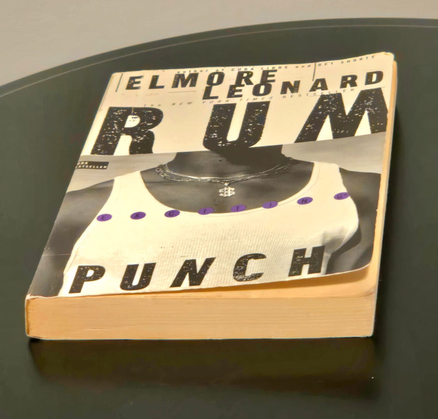 Rum Punch by Elmore Leonard - photo 4
