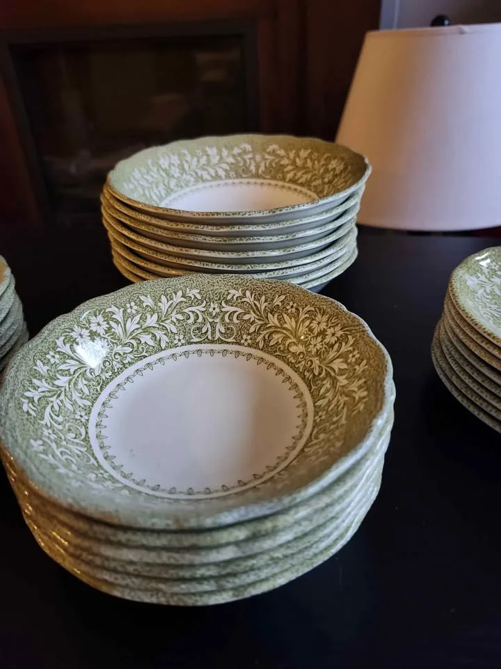 Dishes - 8 person set image indicator(6)