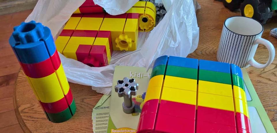 Kidi tec building toy tool