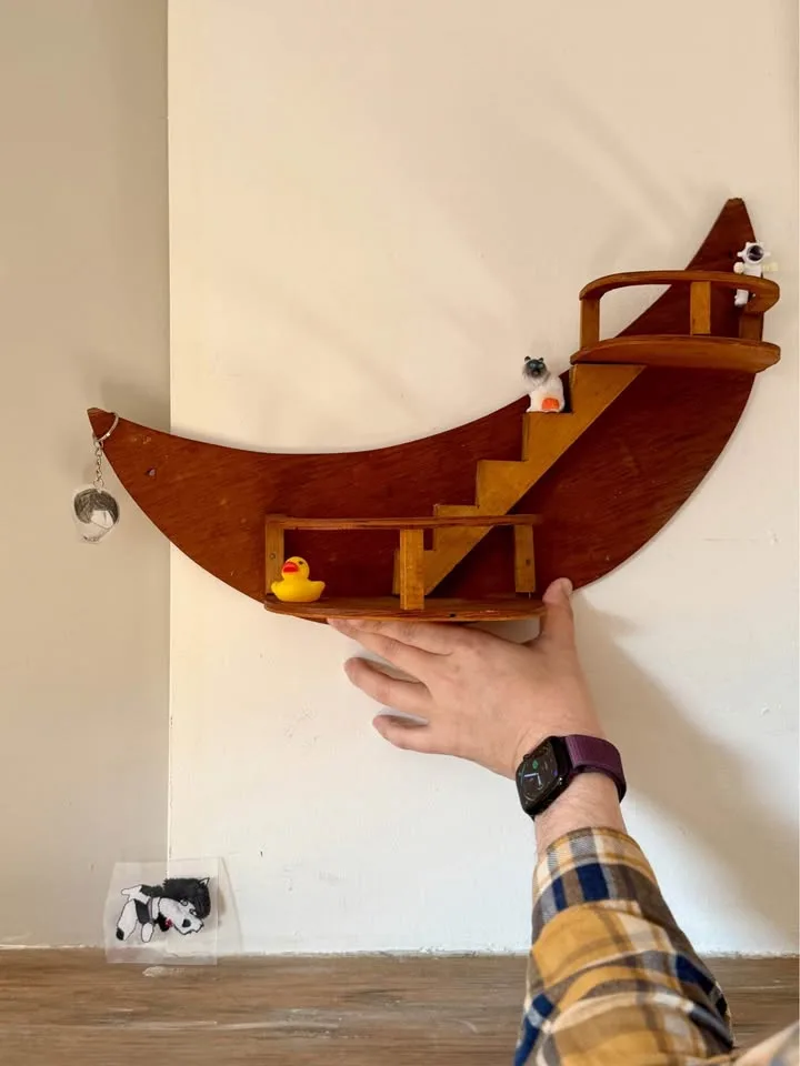 Vintage Wood Crescent Moon Staircase Shelf image indicator(6)