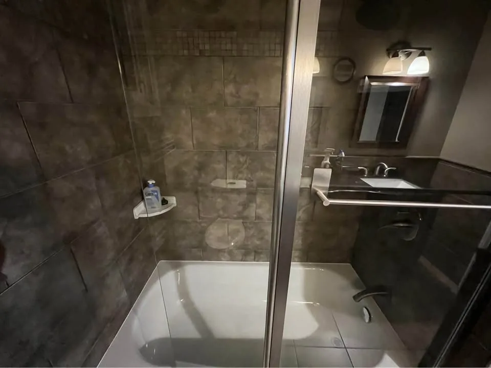 3 Beds 3 Baths - House image indicator(8)