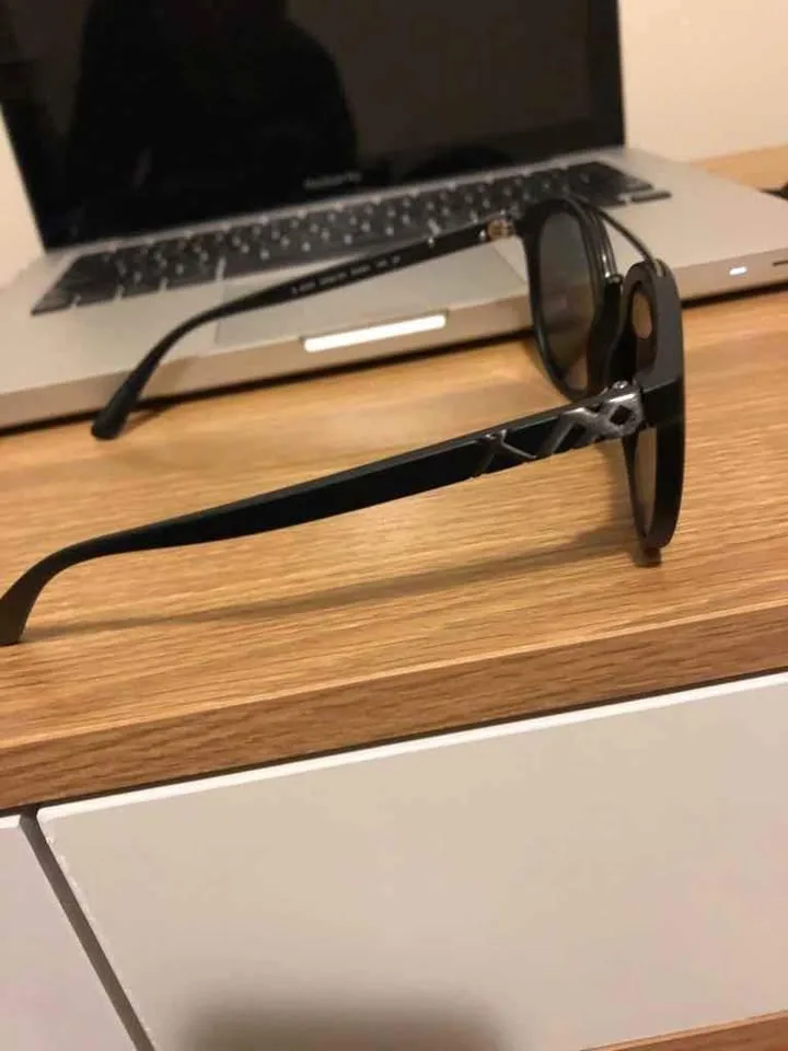 Polarized Burberry Sunglasses image indicator(3)