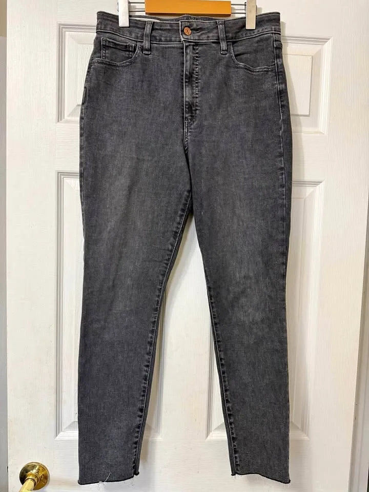 Gap Jeggings thumbnail