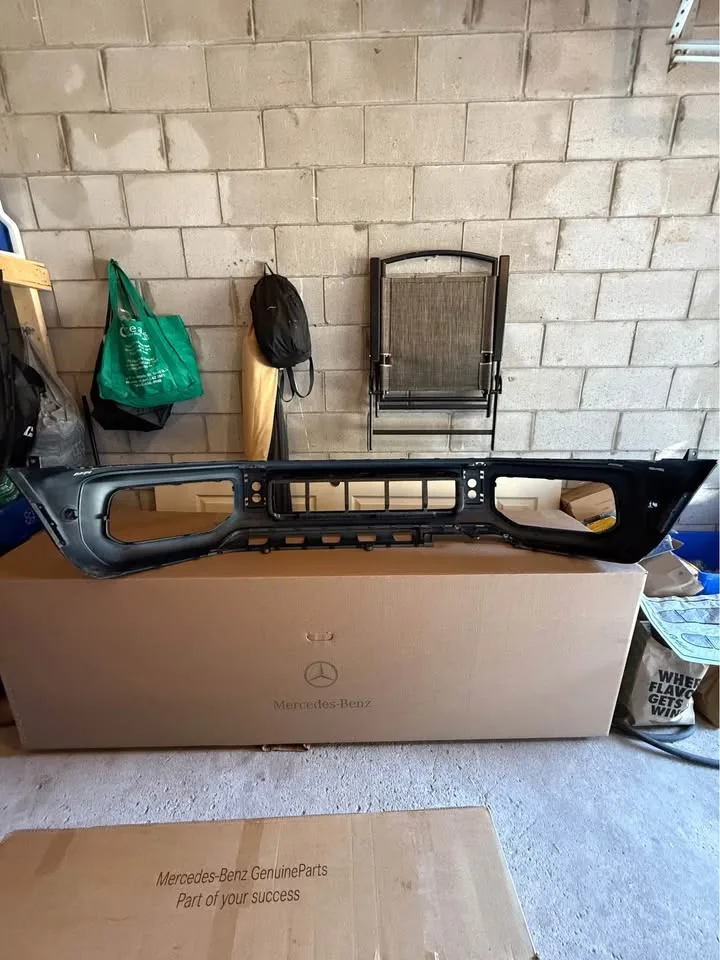 Mercedes G63 AMG front bumper image indicator(5)