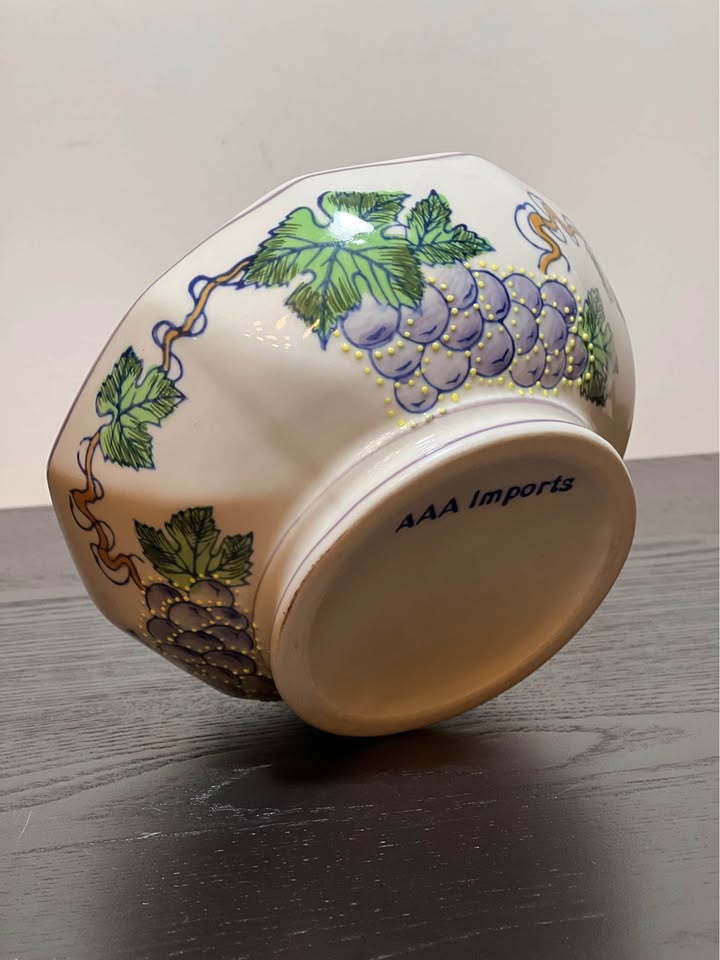AAA Imports Grapevines Planter - photo 2