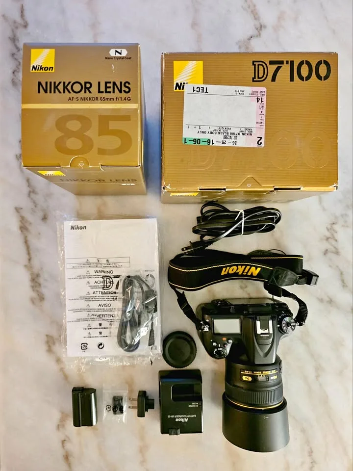 Nikon D7100 DSLR + Nikkor 85mm Lens - Excellent, Boxed