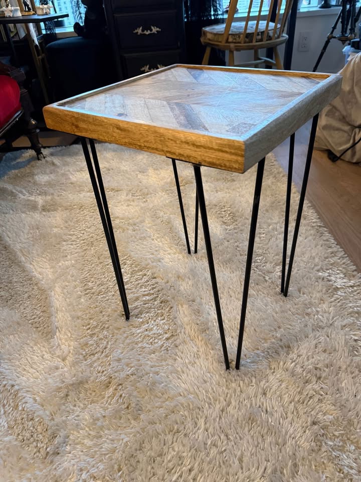 Side table - photo 2