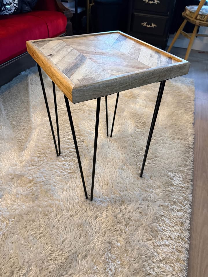 Side table - photo 3