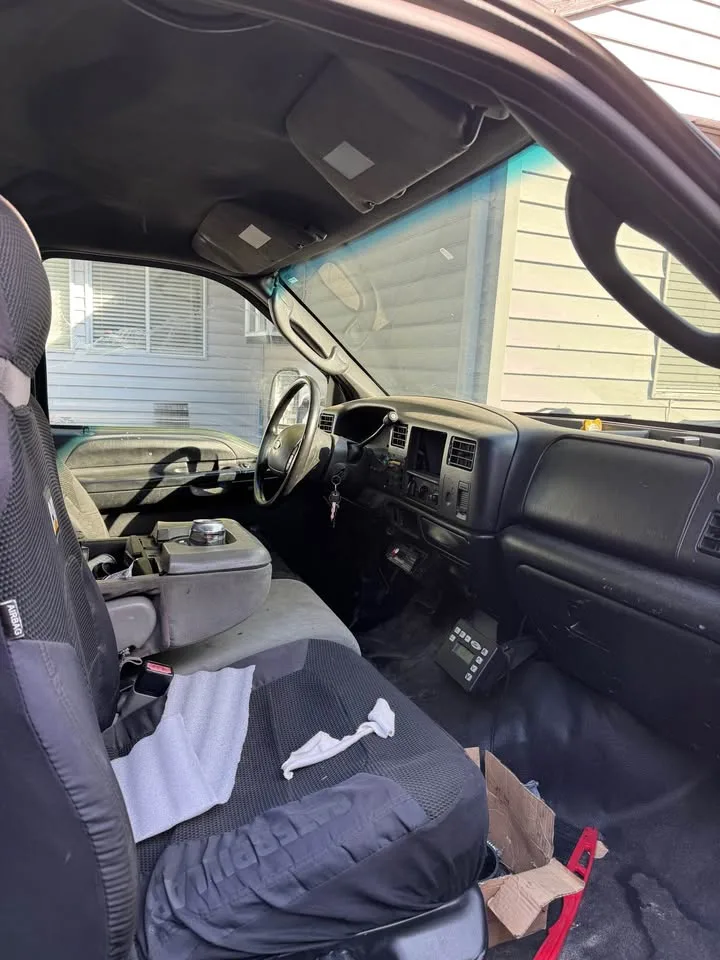 2004 Ford F550 Wrecker Tow Truck image indicator(6)