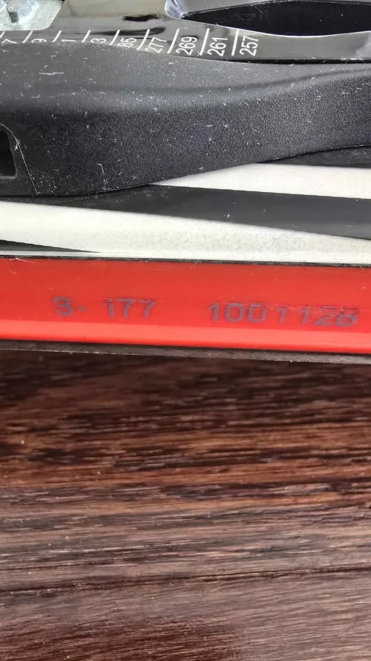 Head Rev 78 ERA 3.0 Skis – 177cm with Head PR Bindings image indicator(6)