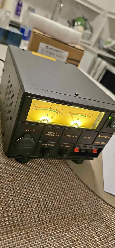 Universal Compact Bench DC Power Supply thumbnail