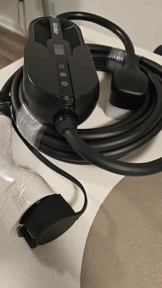 AIMILER Level 2 EV Charger – 32Amp image indicator(9)