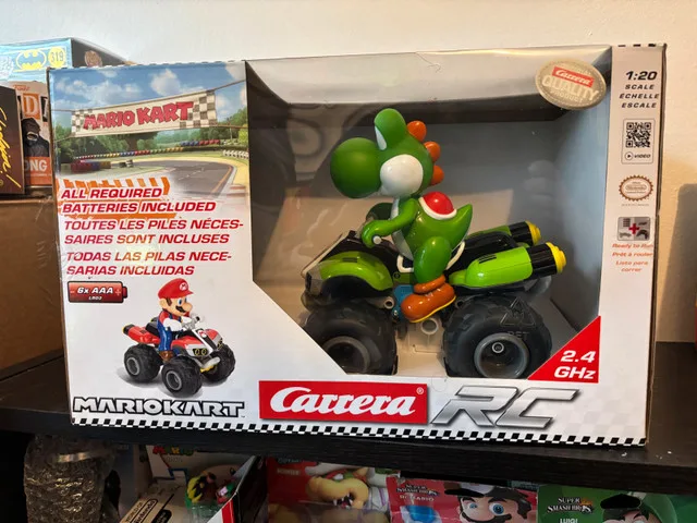 Carrera Mario Kart RC Yoshi thumbnail