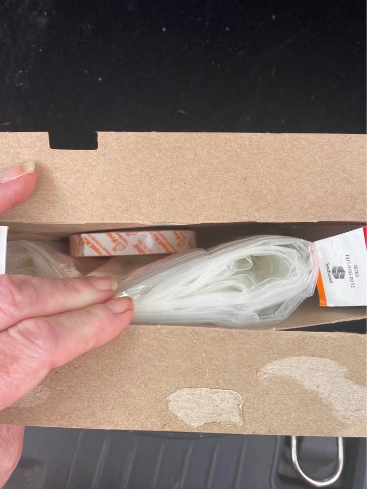 Indoor Window Insulation Shrink Kit - photo 2