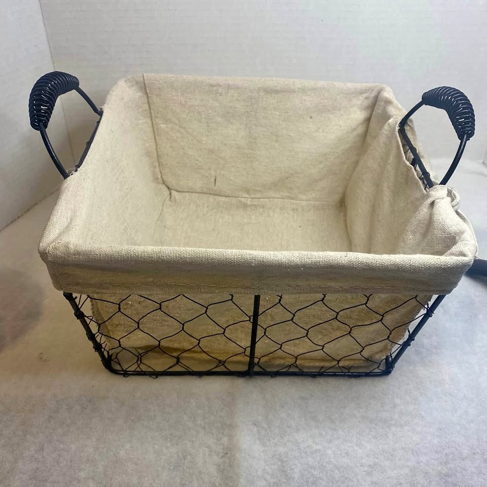 Metal Basket with Removable Liner