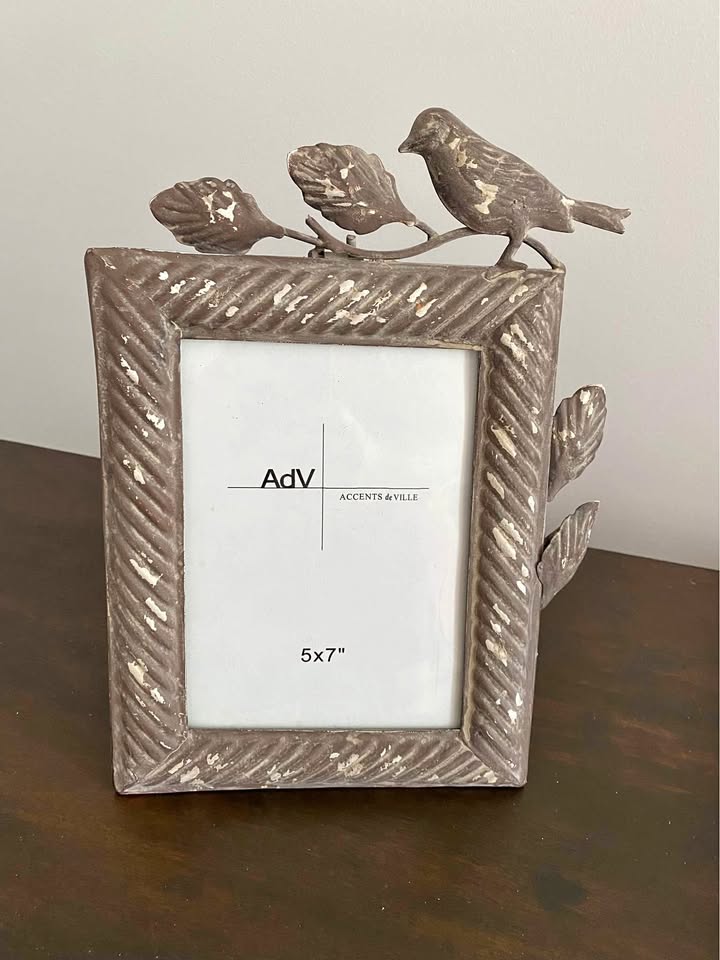 Metal Bird Picture Frame