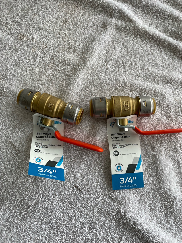 Plumbing Shark Bite Fittings (New) - photo 2