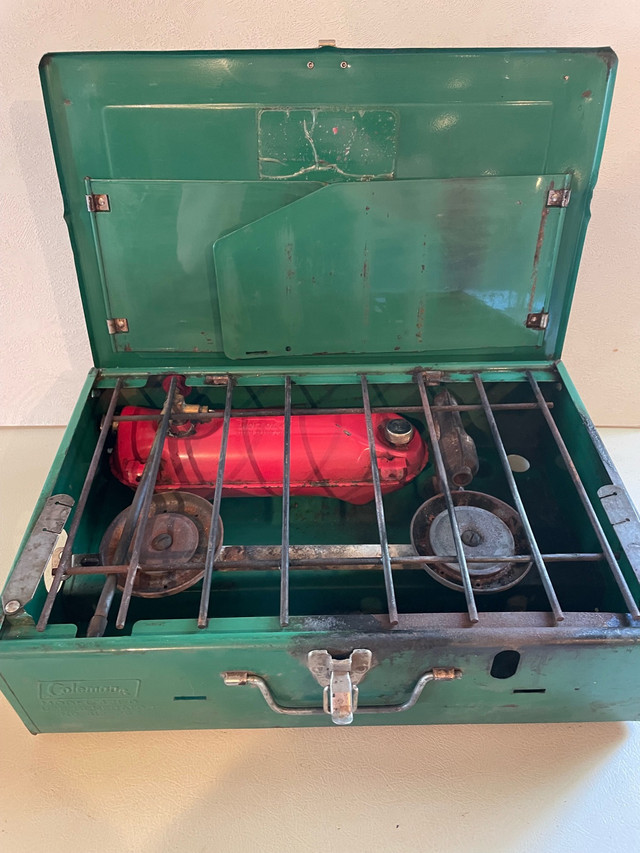 Coleman 2 burner camp stove $40.00 - photo 3