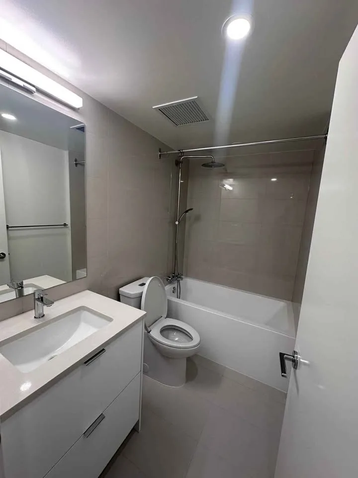 1 Bed 1 Bath - Apartment image indicator(8)