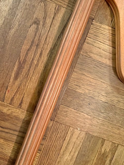 92" Fluted wood curtain rod with brackets