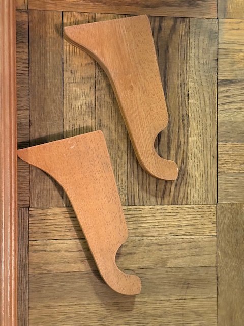 92" Fluted wood curtain rod with brackets - photo 3