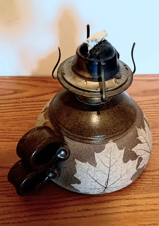 Vtg.Rare New Tall Bristoleaf Wizard Stoneware Oil Lamp image indicator(5)