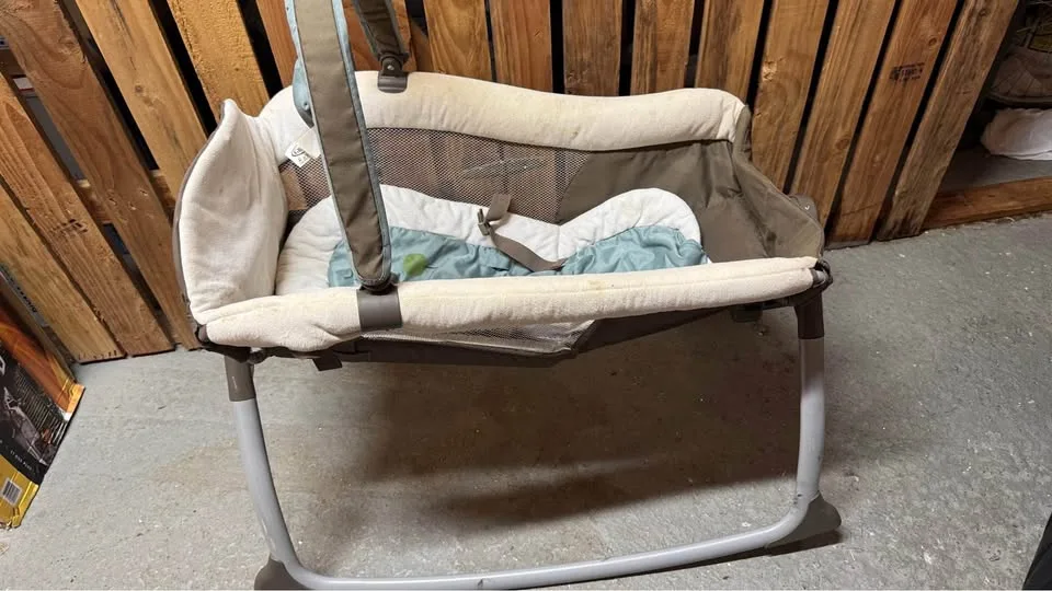 Portable crib image indicator(2)