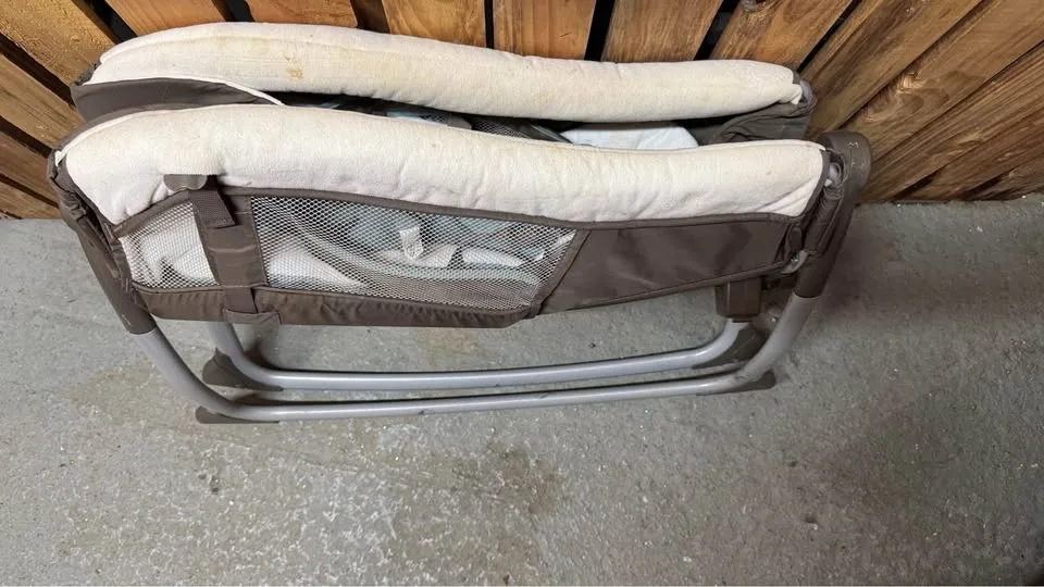 Portable crib image indicator(5)