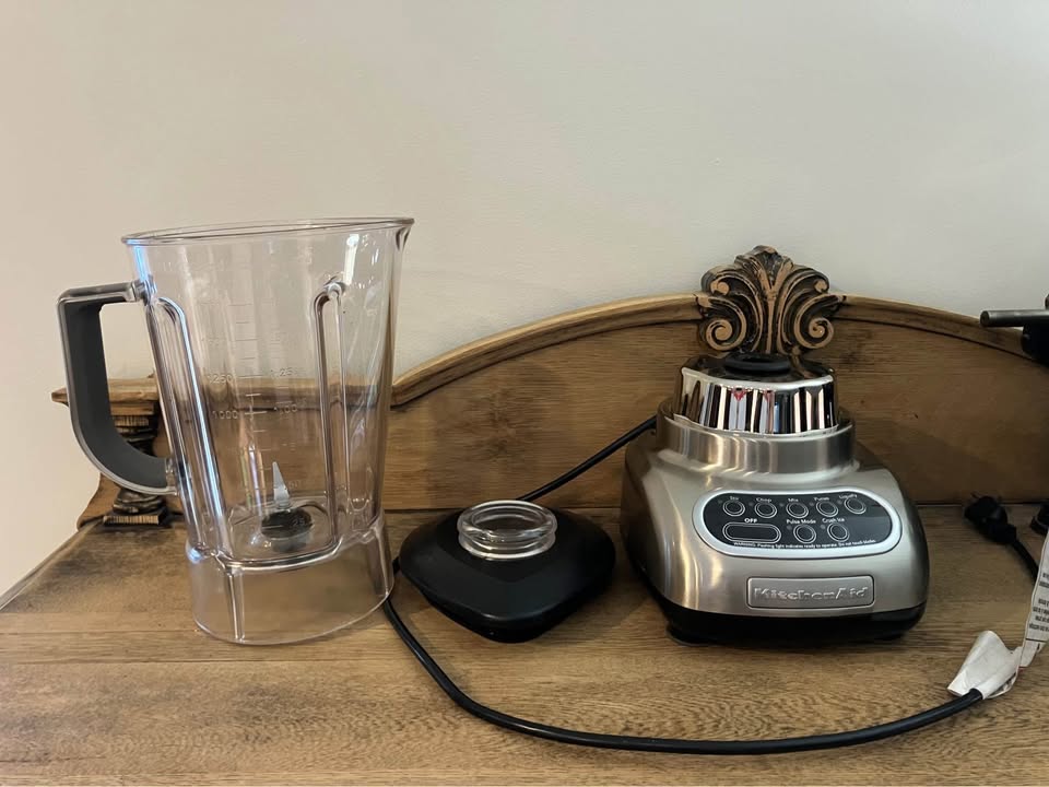 KitchenAid Custom Metallic Table Top Blender KSB580NK0 - photo 2