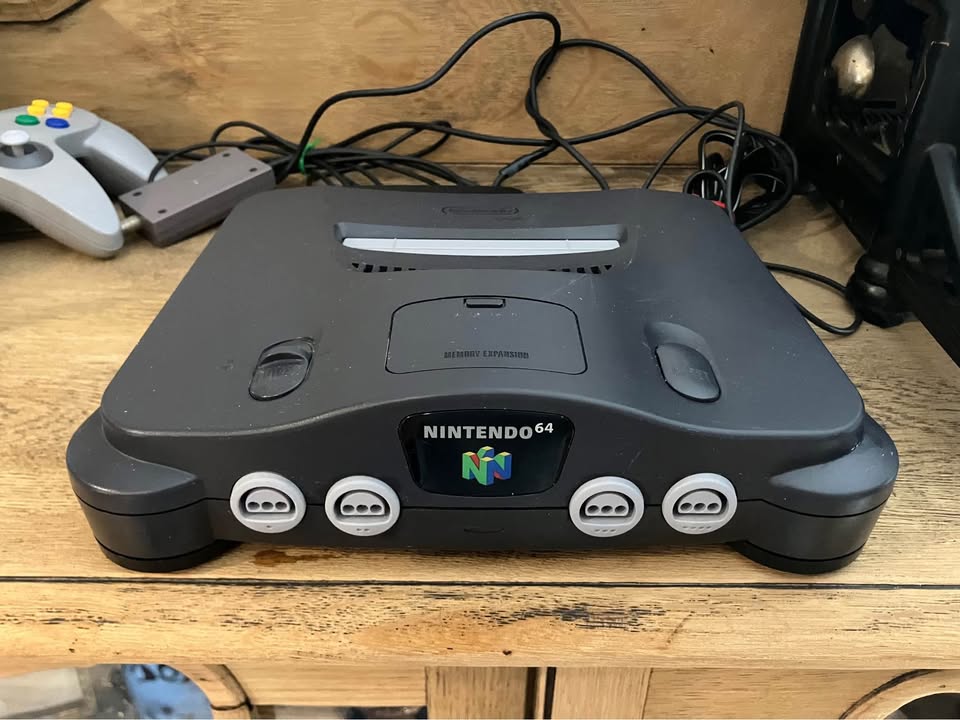 Nintendo 64 System - photo 2