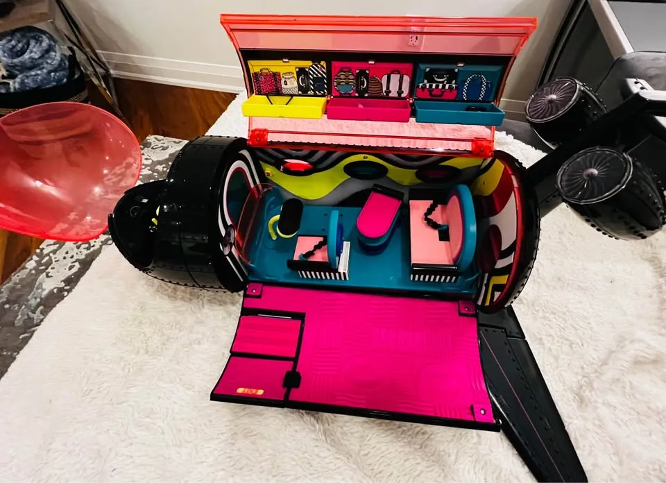 LOL 4-in-1 Remix plane image indicator(9)