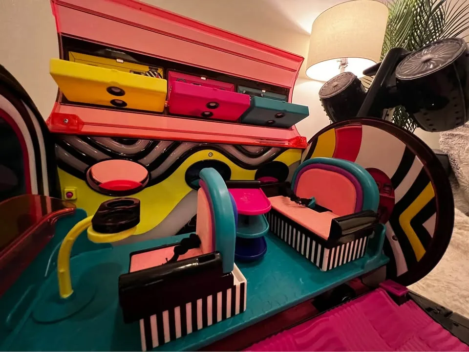 LOL 4-in-1 Remix plane image indicator(10)