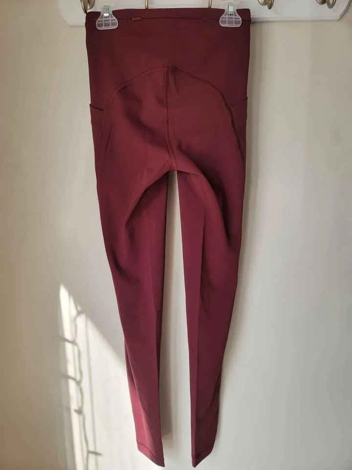 Lululemon Swift Speed (high rise) tight Size 2 image indicator(2)