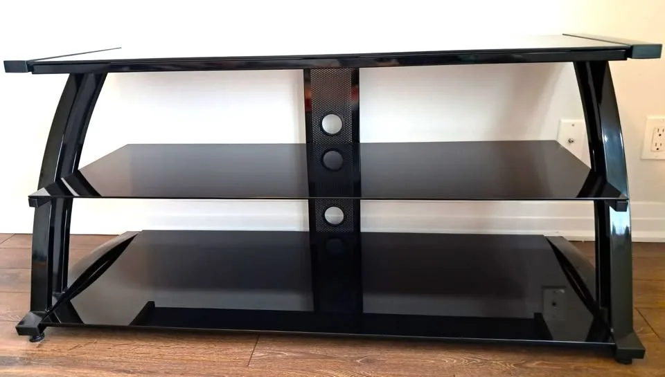 Moving Out Sale - TV Stand image indicator(6)