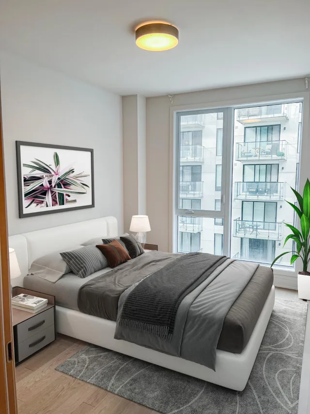2-Bed, 2-Bath Condo in Griffintown – Furnished, but Flexable image indicator(3)