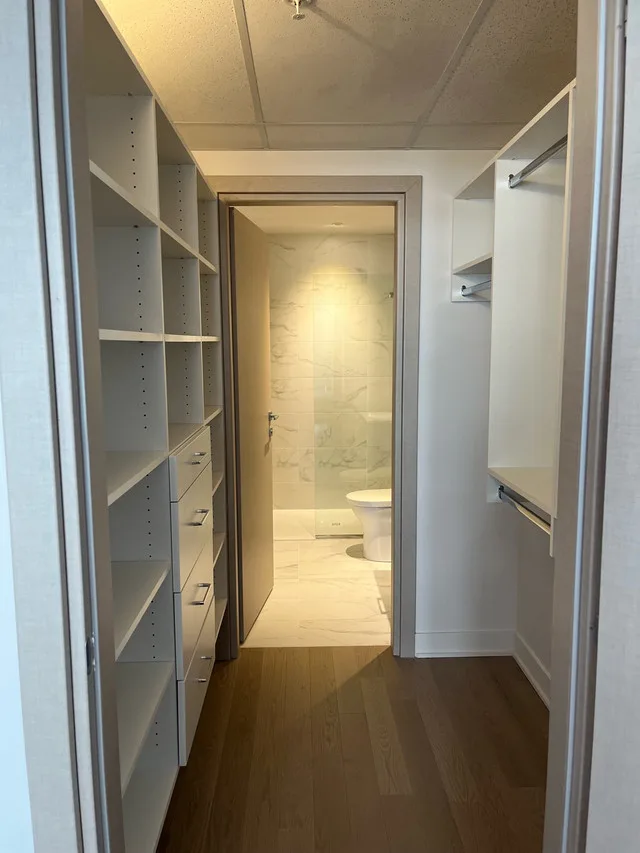 2-Bed, 2-Bath Condo in Griffintown – Furnished, but Flexable image indicator(7)