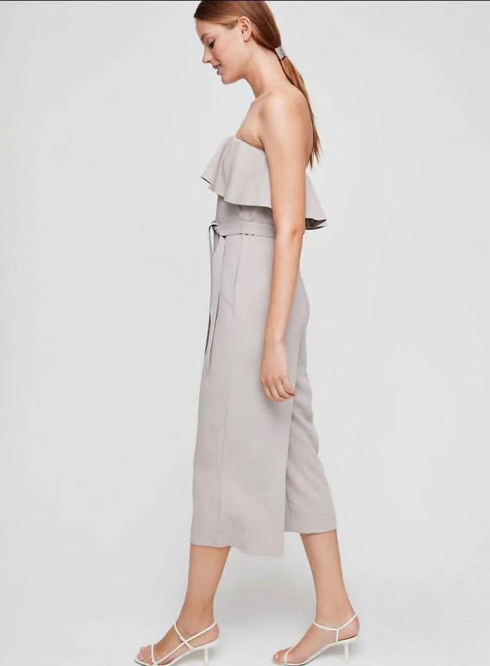 Babaton Aritzia Formal Jumpsuit Size 6. Can for size 8 image indicator(3)