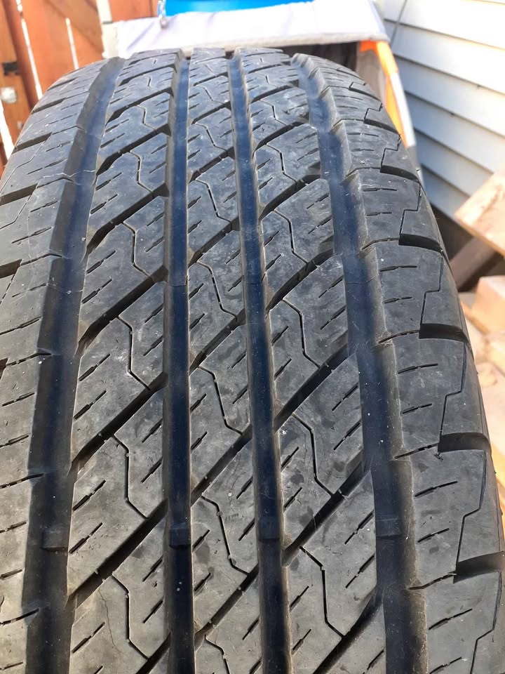 2 Milestar Tires P245/70/17 - photo 3