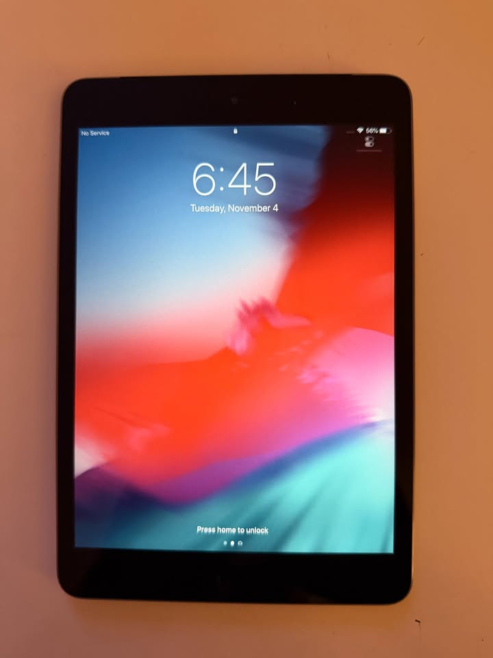 iPad Mini 2 with cover - photo 2