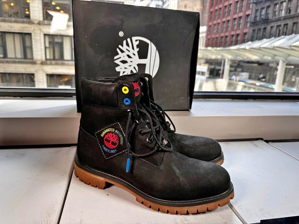 Timberland Premium 6 in Waterproof Boot Black/Nubuck Size 11