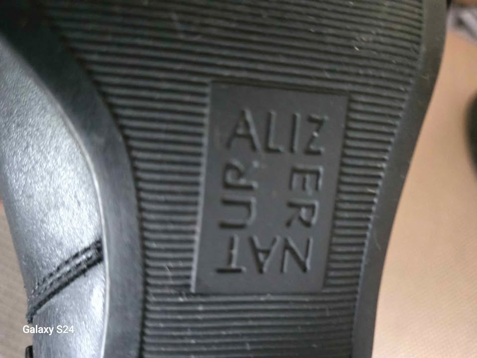 Naturalizer Low Boots - photo 3