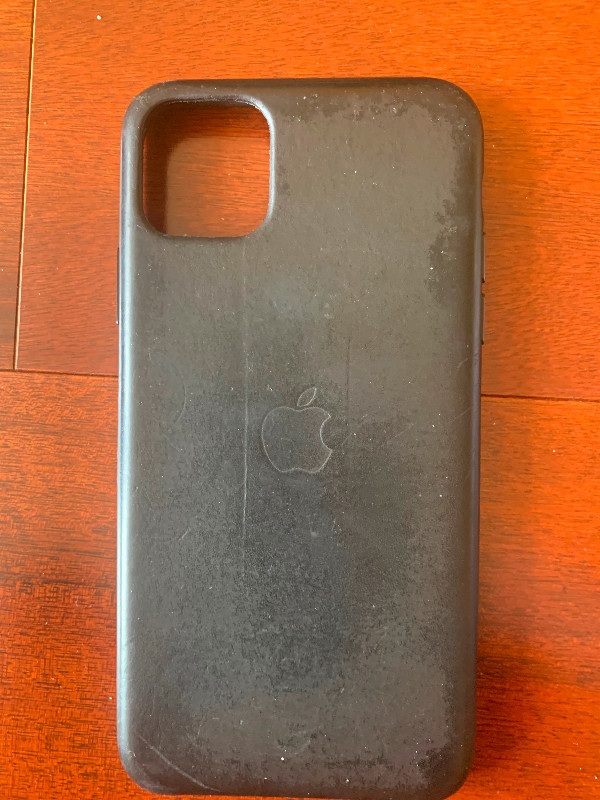 iPhone 11 Pro Max - photo 2