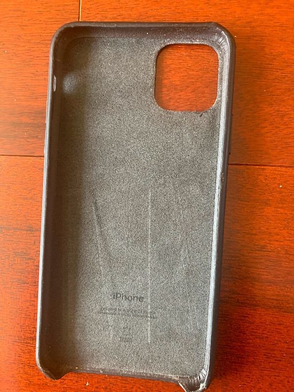 iPhone 11 Pro Max - photo 3