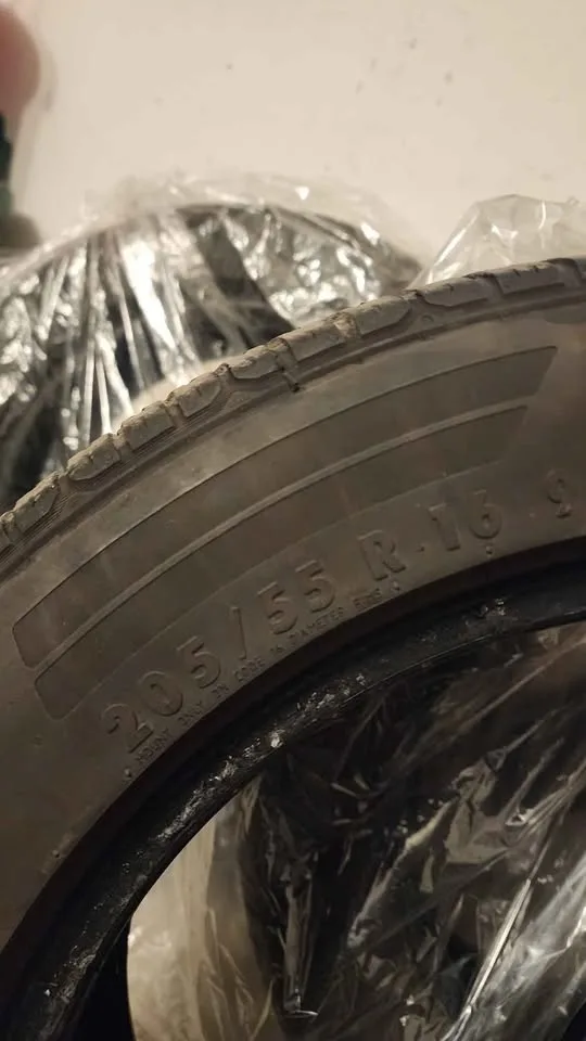 Continental True Contact (All-Season)(205/55/16) image indicator(5)